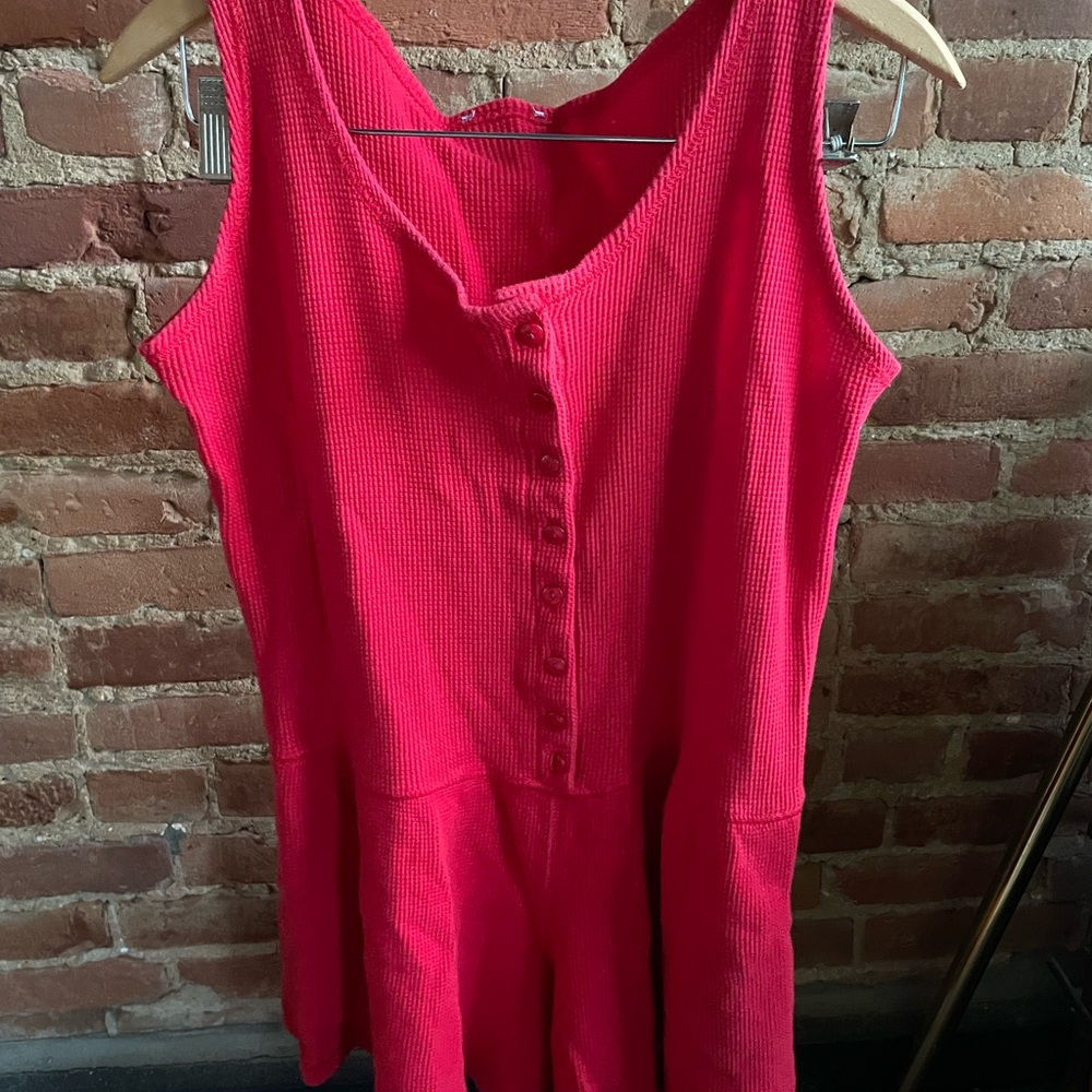 Vintage Red Button-Front Sleeveless romper with pockets